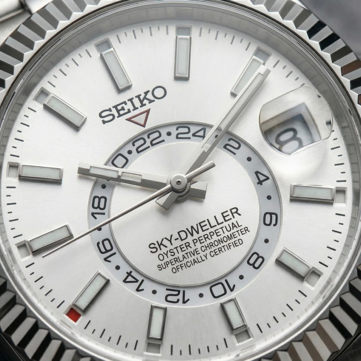 SKYDIKO WHITE