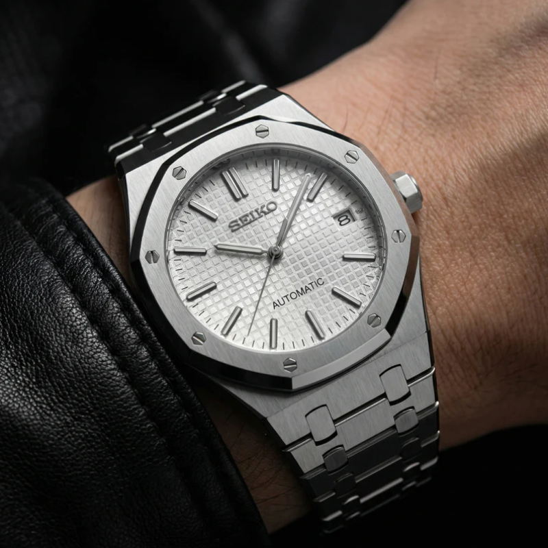 ROYAL WHITE